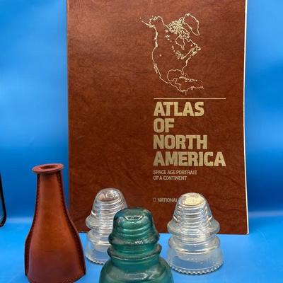 BJ1015 Insulators & Large National Geographic Space Age Portrait