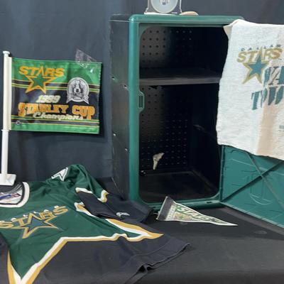 BJ1049 Dallas Stars Collectibles!!!