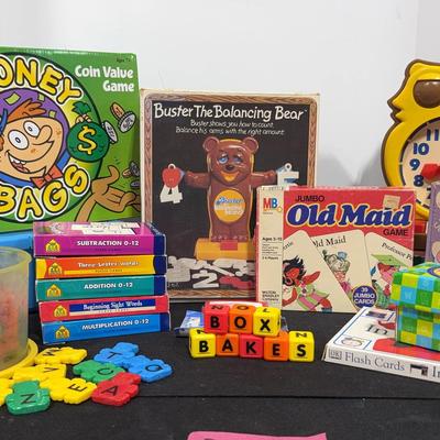 BI015 Playing Games While Learning 