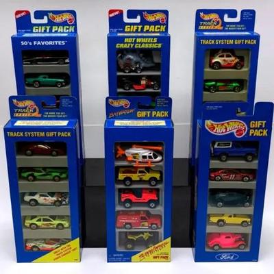 Vintage Hot Wheels Gift Pack Collection - '50s Favorites, Baywatch and More 
