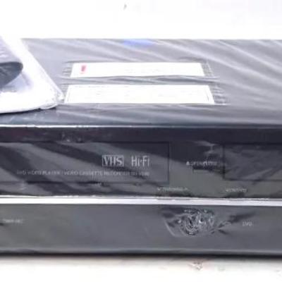"Toshiba" DVD/VCR Combo Player 