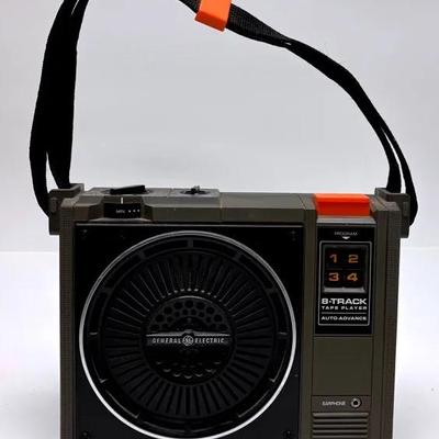 Vintage General Electric Portable 8-Track Player
