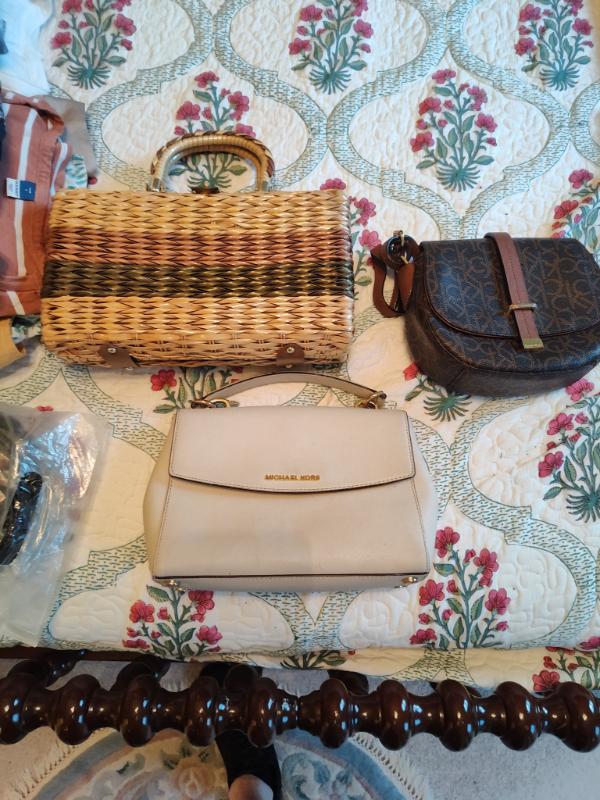 Sale Photo Thumbnail #59