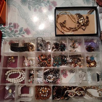 Sale Photo Thumbnail #12