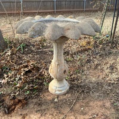 Concrete Birdbath 