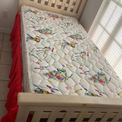 Sweet Stanley Twin Bed With Trundle