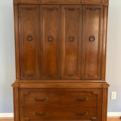 Thomasville French Regency Gentleman’s Chest
