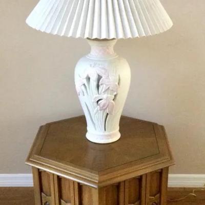 Hexagonal Wooden Storage End Table And White And Pink Floral Table Lamp
