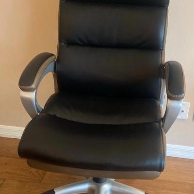 High Back Leather And Chrome Office Chair