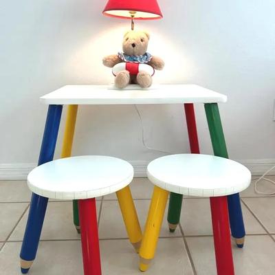 Children’s Table Set With Teddy Bear Lamp