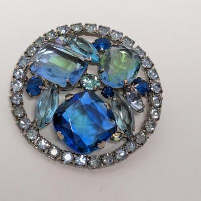 Sale Photo Thumbnail #559