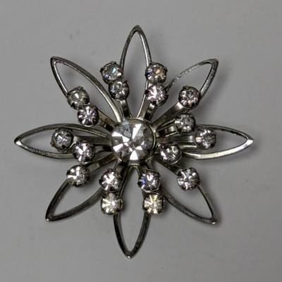 Sale Photo Thumbnail #577