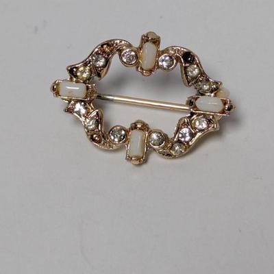 Sale Photo Thumbnail #585