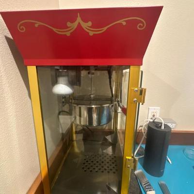 Popcorn maker