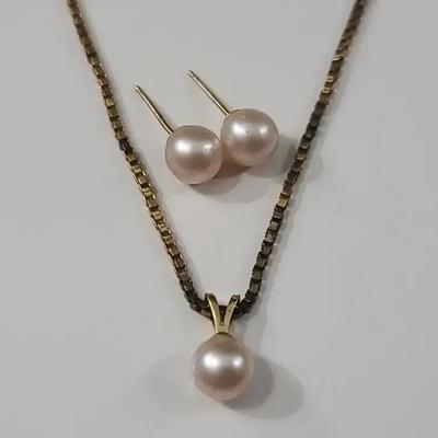 14K Pearl Necklace with Matching Earrings