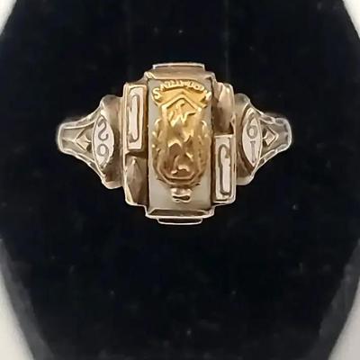 10K Yellow Gold Ring, Size 5½