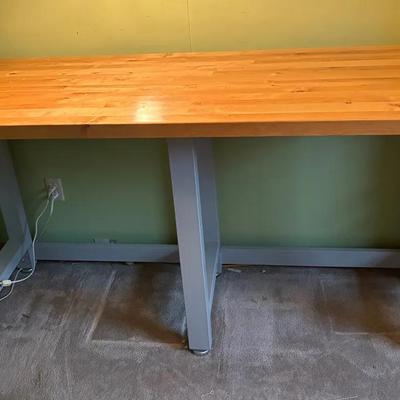 Elevated craft table or work bench