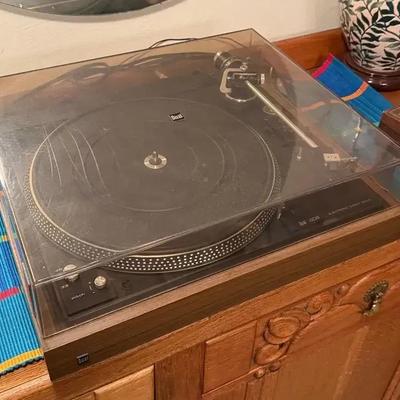 Dual cs 606 direct drive turntable