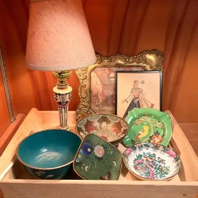 Vintage decor bowls plates, lamp & other small finds