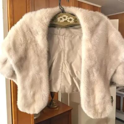 Vintage blonde mink fur stole