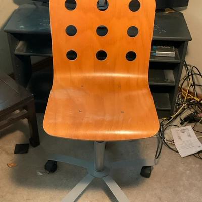 Ikea jules molded plywood desk chair
