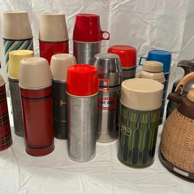 Collection of vintage vacuum flasks