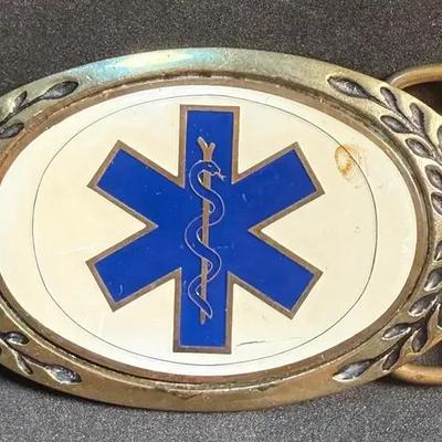 Emergency services belt buckle