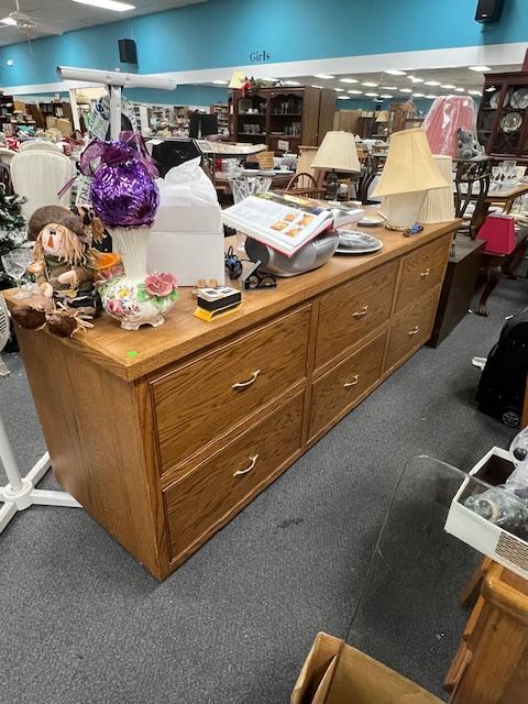 Sale Photo Thumbnail #52