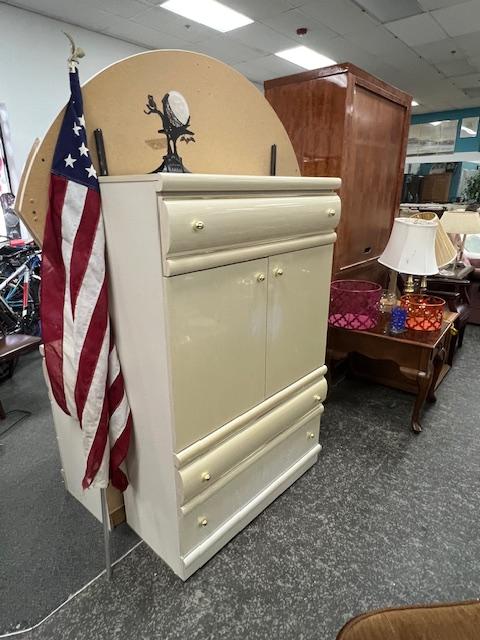 Sale Photo Thumbnail #56