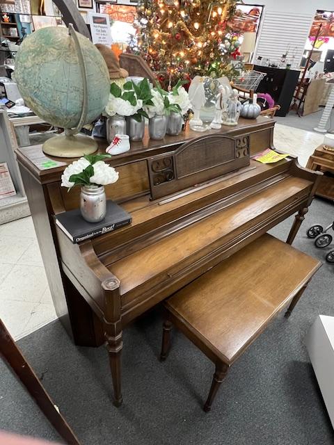 Sale Photo Thumbnail #50