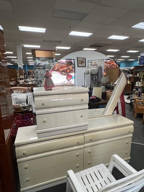 Sale Photo Thumbnail #57