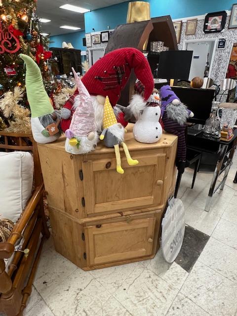 Sale Photo Thumbnail #44