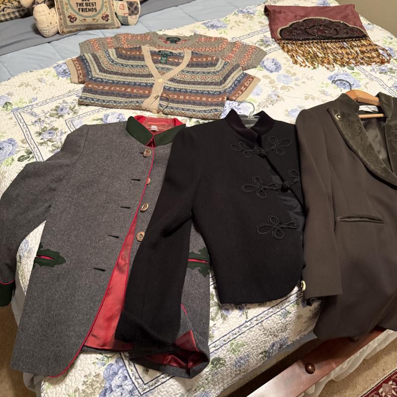 Sale Photo Thumbnail #244