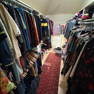 Sale Photo Thumbnail #122