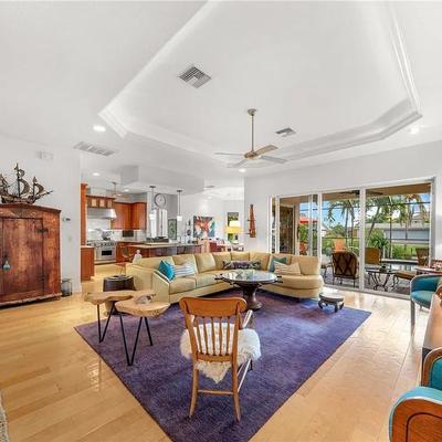 Sale Photo Thumbnail #7