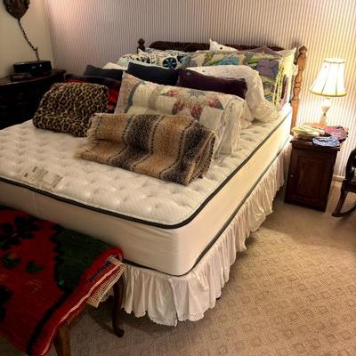 Sale Photo Thumbnail #4