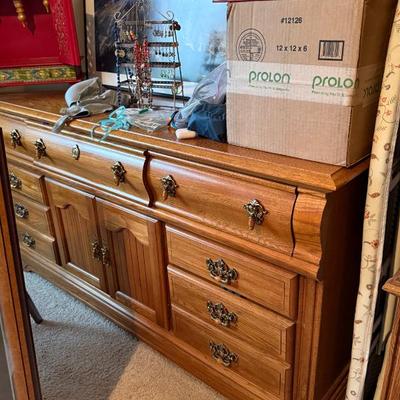 Sale Photo Thumbnail #34