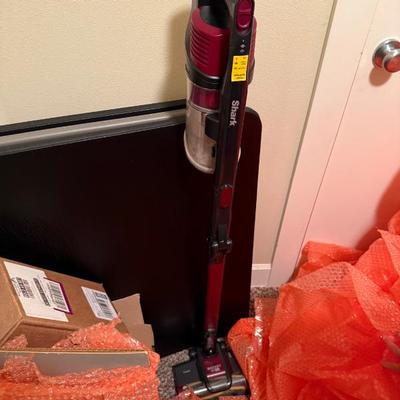 Sale Photo Thumbnail #129