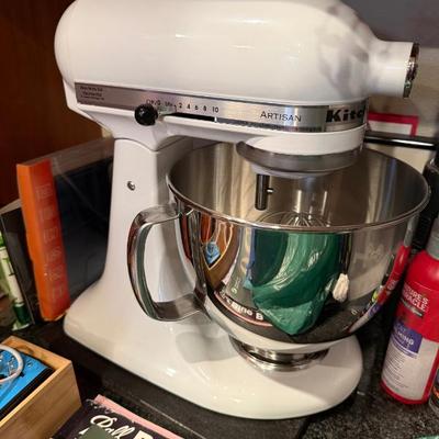 Sale Photo Thumbnail #136