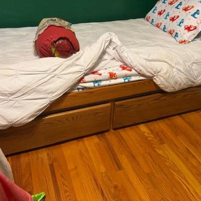 Sale Photo Thumbnail #94