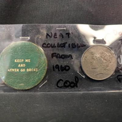 1922 Peace Dollar with Leather Holder