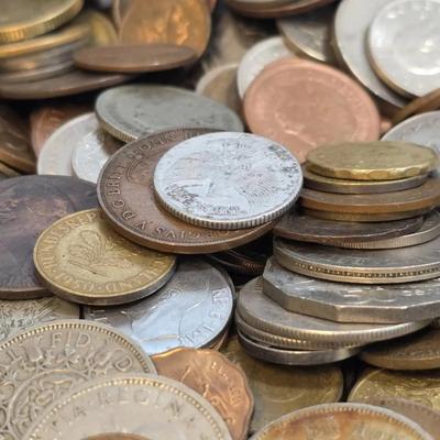 Over 5lb of Foreign Coins - #2