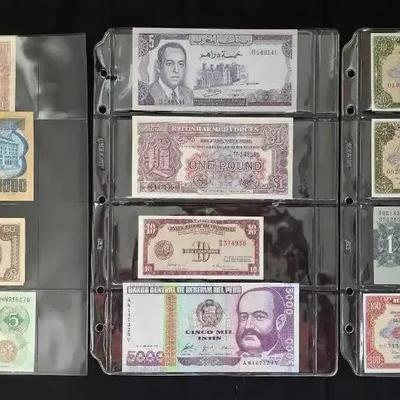12 Uncirculated World Currency