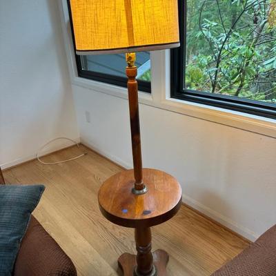 Wood floor lamp
