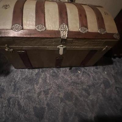 Vintage storage trunk
