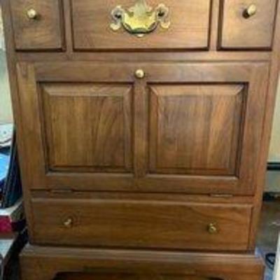 Sale Photo Thumbnail #337