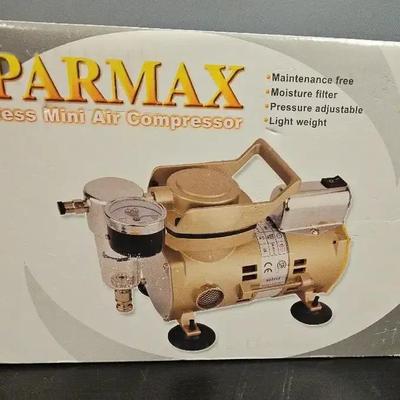 Sparmax Oil-Less Mini Air Compressor