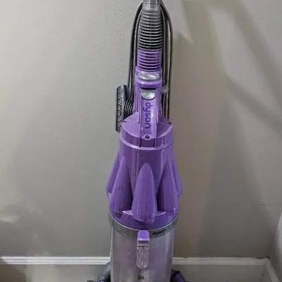 Dyson Animal Vacuum (Needs Repair)