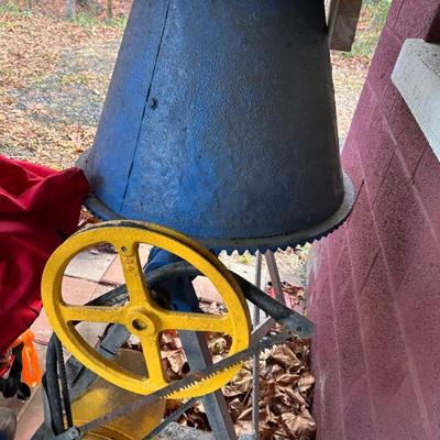 Sale Photo Thumbnail #30