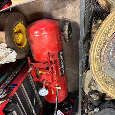 Sale Photo Thumbnail #108